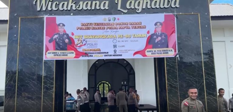 Meriahkan HUT Bhayangkara ke-80, Personel Damai Cartenz Partisipasi Dalam Giat Donor Darah di Polres Nabire