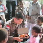 Tawa Anak-Anak Papua Sambut Kehadiran Satgas Damai Cartenz, Hangatkan Panti Asuhan di Keerom