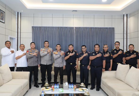 Kapolda Bengkulu Terima Silaturahmi Kepala Kanwil DJBC Sumatera Bagian Barat, Perkuat Sinergi Pengamanan